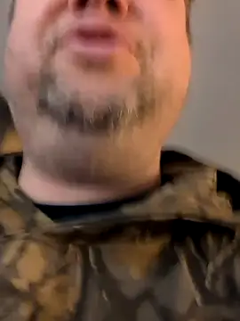 Single White Male online show from December 20, 2025, 11:28 am