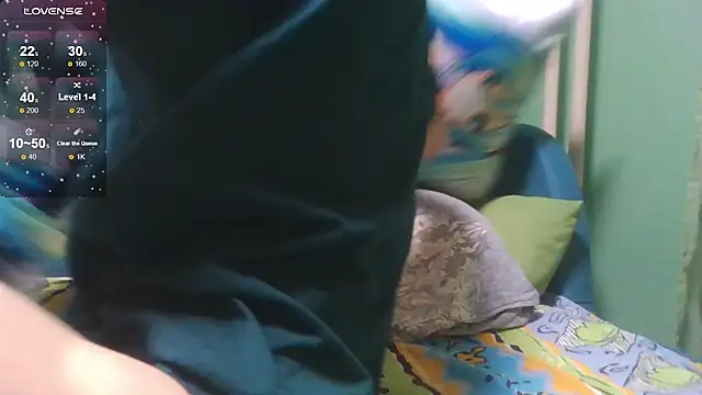 Snapshot of your___honeyy chatting on December 14, 2025, 1:49 pm your honeyy online show from December 14, 2025, 1:49 pm