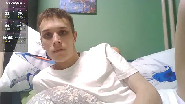 Snapshot of your___honeyy chatting on December 21, 2025, 7:21 pm your honeyy online show from December 21, 2025, 7:21 pm