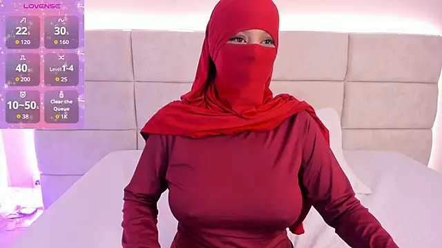  Nadiaa online show from November 27, 2025, 7:05 pm