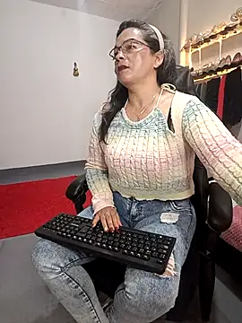 Snapshot of SolVegaNaciente chatting on March 24, 2026, 3:44 am SolVegaNaciente online show from March 24, 2026, 3:44 am