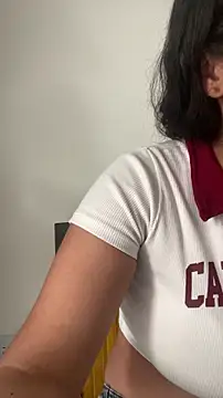 Snapshot of Mia_garcia28 chatting on February 11, 2026, 5:18 pm Mia garcia28 online show from February 11, 2026, 5:18 pm