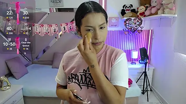 Snapshot of Mia_garcia28 chatting on February 12, 2026, 7:53 pm Mia garcia28 online show from February 12, 2026, 7:53 pm