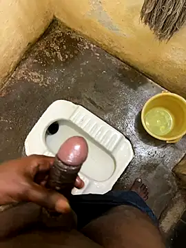 Snapshot of mrsaihotguy chatting on December 16, 2025, 7:41 pm mrsaihotguy online show from December 16, 2025, 7:41 pm