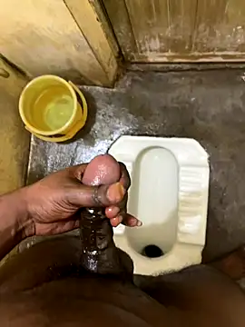 Snapshot of mrsaihotguy chatting on December 19, 2025, 3:24 am mrsaihotguy online show from December 19, 2025, 3:24 am