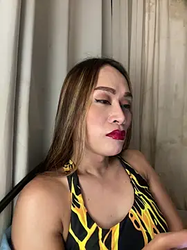 RomanticPearlTS online show from April 10, 2026, 12:38 am