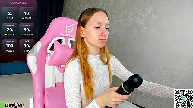 Snapshot of Mia_E1fie chatting on November 8, 2025, 9:20 am Mia E1fie online show from November 8, 2025, 9:20 am