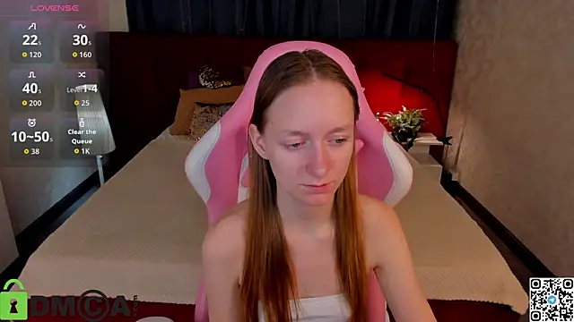 Snapshot of Mia_E1fie chatting on November 21, 2025, 12:10 am Mia E1fie online show from November 21, 2025, 12:10 am