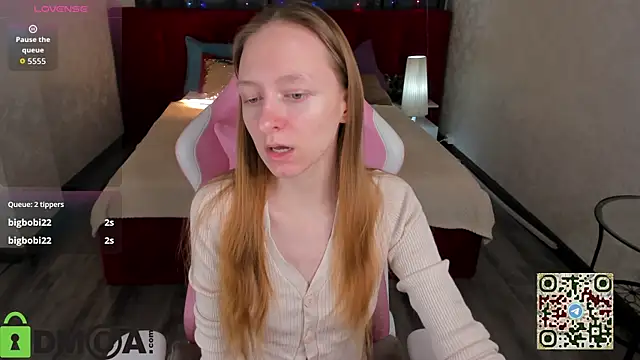 Mia E1fie online show from January 8, 2026, 12:02 am