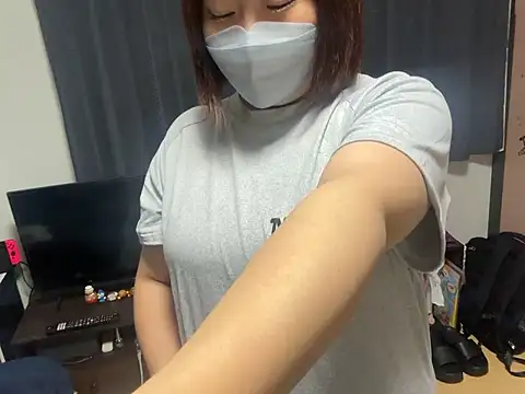 hima-wari0707 online show from April 4, 2026, 11:40 am