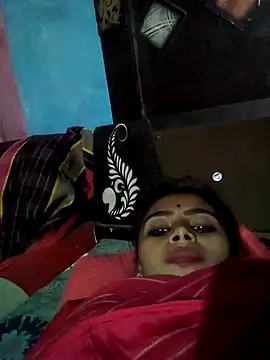 Snapshot of Punam_sony chatting on April 14, 2026, 4:35 pm Punam sony online show from April 14, 2026, 4:35 pm