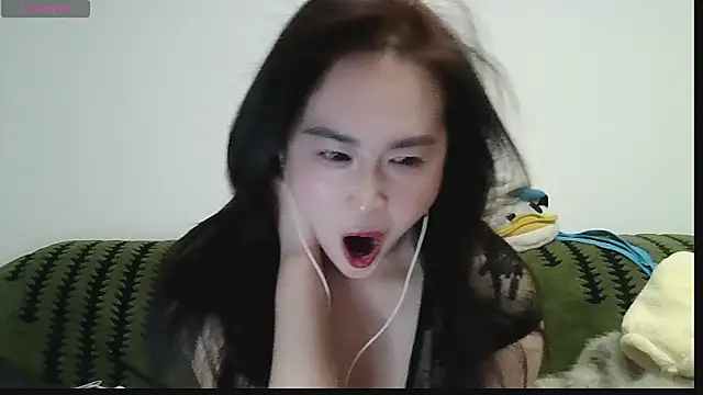 Snapshot of Belinda66 chatting on February 1, 2026, 1:31 pm Belinda66 online show from February 1, 2026, 1:31 pm