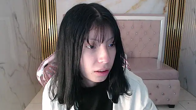 Snapshot of verana_s chatting on November 17, 2025, 8:03 pm verana s online show from November 17, 2025, 8:03 pm