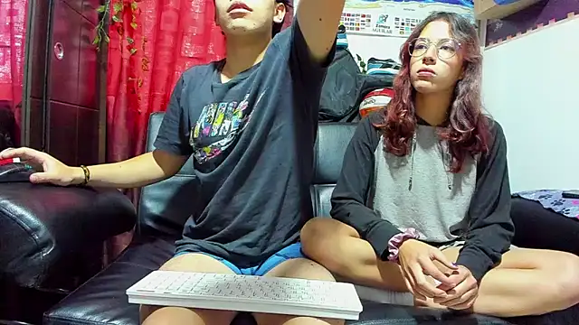 Donuts DD online show from December 19, 2025, 8:49 pm