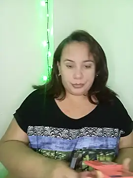 Snapshot of luzdanna chatting on March 15, 2026, 3:56 am luzdanna online show from March 15, 2026, 3:56 am