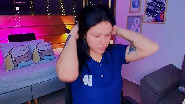 Snapshot of hanna_kimura chatting on February 18, 2026, 7:32 pm hanna kimura online show from February 18, 2026, 7:32 pm