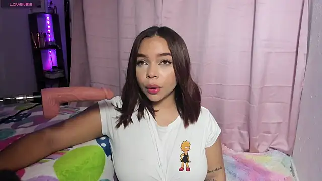 Snapshot of ImSofiVega chatting on October 30, 2025, 4:08 pm ImSofiVega online show from October 30, 2025, 4:08 pm