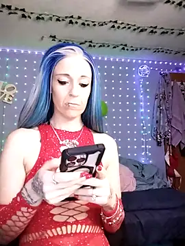 Purple2StayThnxx online show from April 2, 2026, 11:13 pm