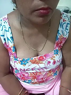 Snapshot of Rashmi-Mishra chatting on October 13, 2025, 1:22 pm Rashmi-Mishra online show from October 13, 2025, 1:22 pm