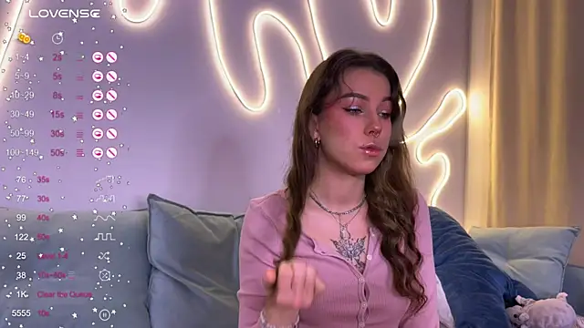 Eva Collinss online show from November 26, 2025, 1:17 am