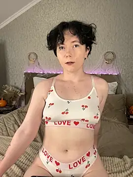 RinaShy online show from October 24, 2025, 5:37 am