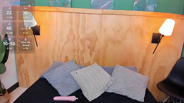 milavega  online show from September 16, 2025, 12:17 pm