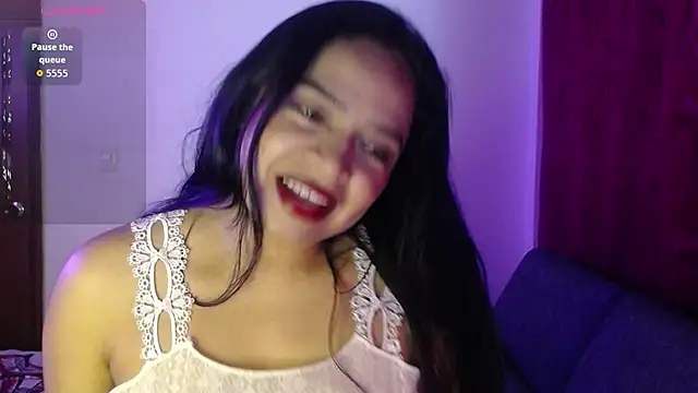 Snapshot of Sara_cute92 chatting on February 6, 2026, 1:54 am Sara cute92 online show from February 6, 2026, 1:54 am