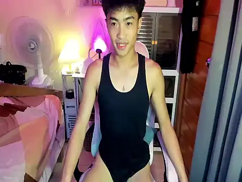 yourhotpinoy online show from November 8, 2025, 1:55 pm