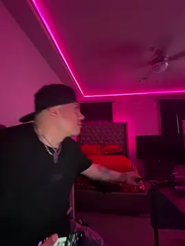 Ranthru13 online show from December 17, 2025, 1:50 pm