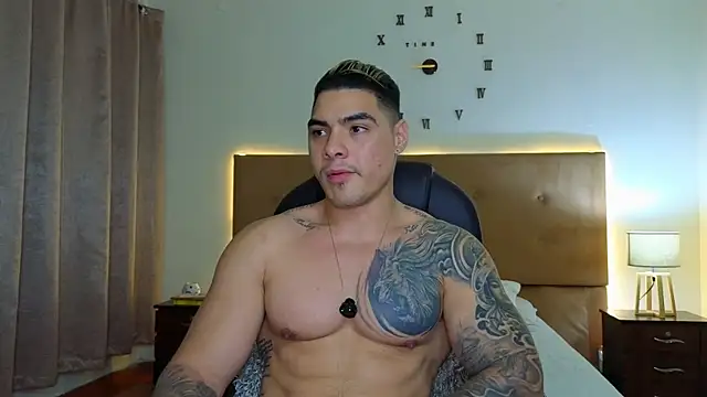 Steven Velez online show from November 7, 2025, 4:34 am