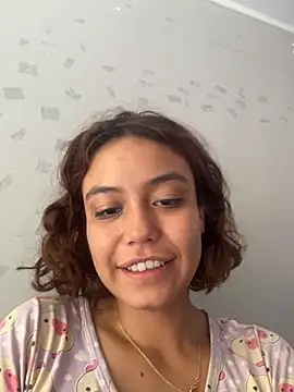 TamaraMera online show from June 20, 2026, 3:37 pm