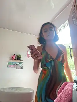 TamaraMera online show from July 4, 2026, 6:47 pm