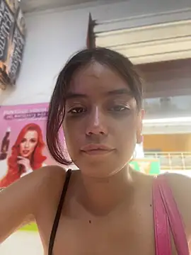 TamaraMera online show from July 17, 2026, 3:39 pm