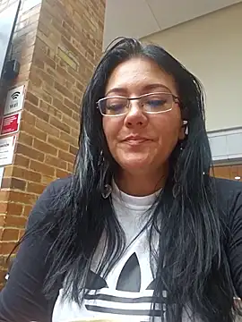 karla valk1 online show from September 25, 2025, 4:54 pm