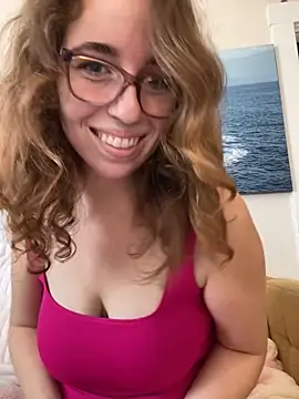 Snapshot of sweetsocalgirl chatting on September 22, 2025, 9:50 pm sweetsocalgirl online show from September 22, 2025, 9:50 pm