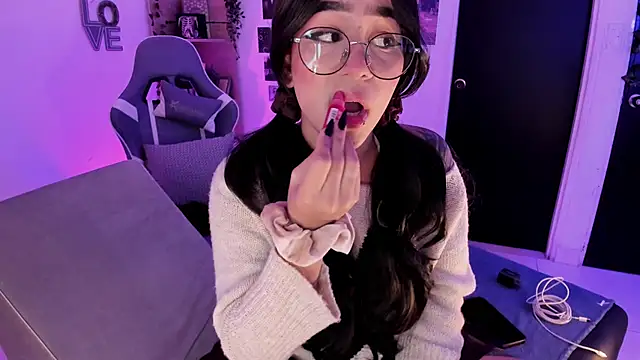 Snapshot of Liz_rogers_x chatting on January 9, 2026, 2:25 am Liz rogers x online show from January 9, 2026, 2:25 am