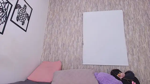 abbypratt online show from November 1, 2025, 7:16 pm