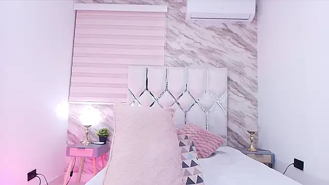 Snapshot of cataleya_ebony_ chatting on January 10, 2026, 3:08 am cataleya ebony online show from January 10, 2026, 3:08 am