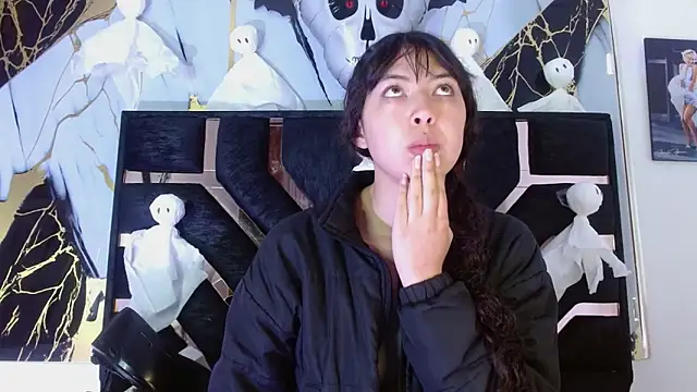 malejahotcs01 online show from October 18, 2025, 12:06 pm