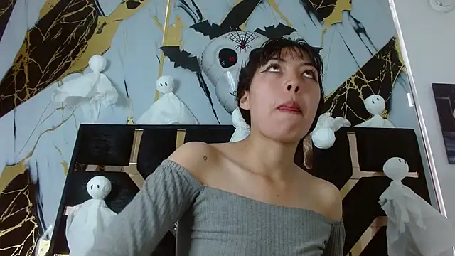 malejahotcs01 online show from October 20, 2025, 12:16 pm