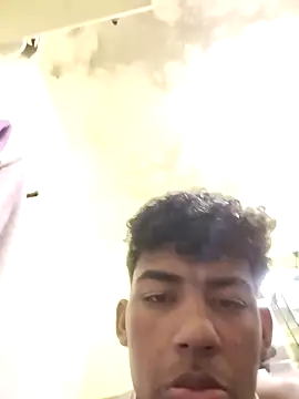 Lale-Adrian online show from November 29, 2025, 3:31 am