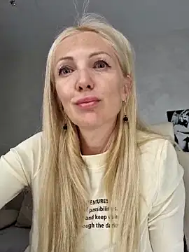 Monna online show from February 22, 2025, 2:19 pm