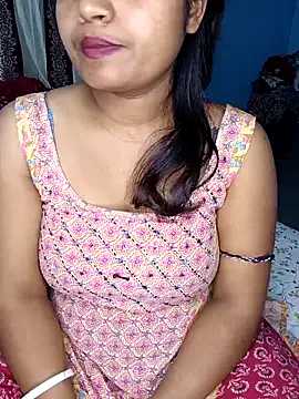 Snapshot of Naughty-Chaaya chatting on February 1, 2026, 2:15 pm Naughty-Chaaya online show from February 1, 2026, 2:15 pm