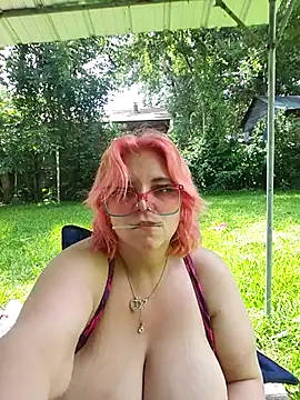 g0lden are0las89 online show from June 27, 2026, 7:52 pm