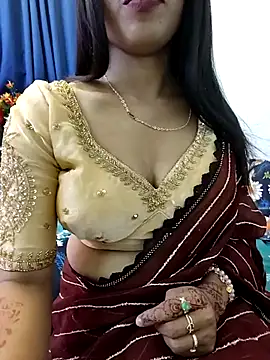 priya 26 online show from April 5, 2026, 8:39 pm