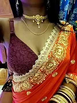 priya 26 online show from April 28, 2026, 10:04 pm