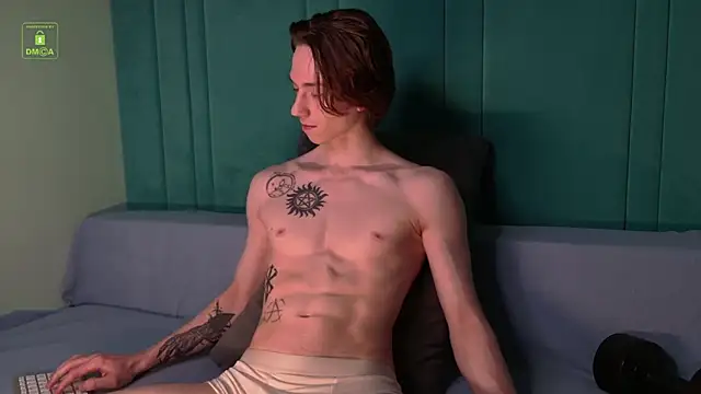 Snapshot of ares_pallini chatting on February 11, 2026, 4:28 am ares pallini online show from February 11, 2026, 4:28 am