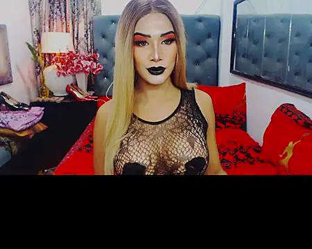 Snapshot of Mistress4fun chatting on June 30, 2026, 3:51 am Mistress4fun online show from June 30, 2026, 3:51 am