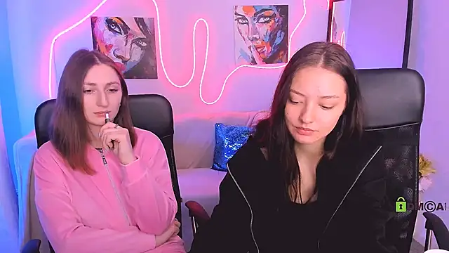 eva smiith  online show from February 2, 2026, 6:56 am