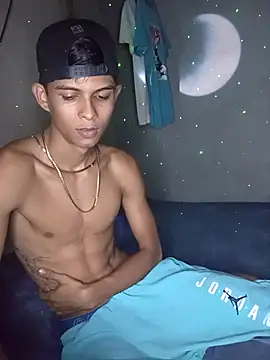 Snapshot of God_Eros_23cm chatting on October 11, 2025, 4:44 am God Eros 23cm online show from October 11, 2025, 4:44 am